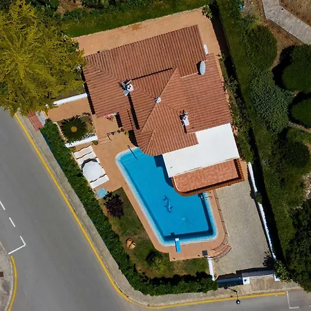 Silvina - Close To The Son Bou