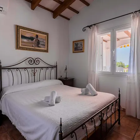 Villa Silvina - Close To The *